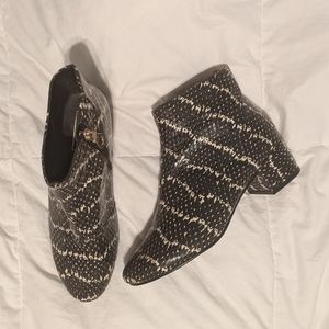 Topshop New Snake Ankle Booties Size 4/37